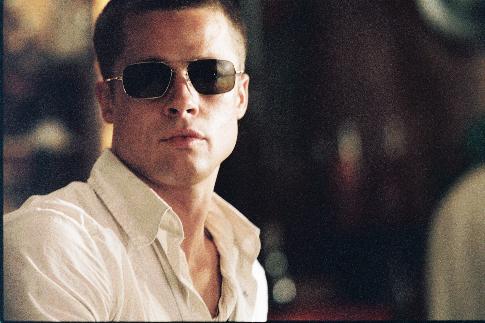 Still of Brad Pitt in Mr. & Mrs. Smith (2005)