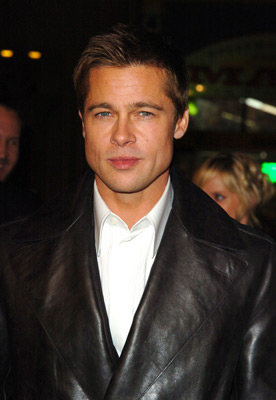 Brad Pitt at event of Ocean's Twelve (2004)