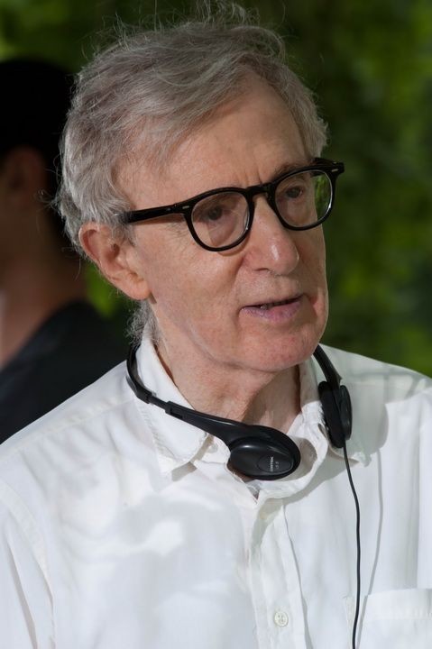 Woody Allen in Vidurnaktis Paryziuje (2011)