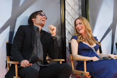 Gillian Anderson and David Duchovny at event of The X Files: I Want to Believe (2008)