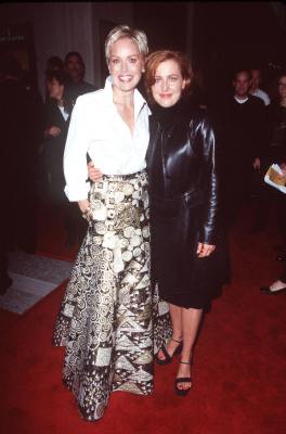 Gillian Anderson and Sharon Stone at event of The Mighty (1998)