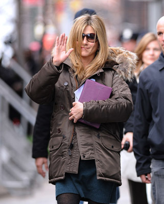 Jennifer Aniston at event of Nepageidaujami genai (2010)