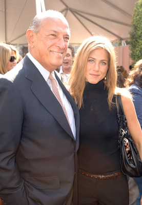 Jennifer Aniston and Oscar de la Renta