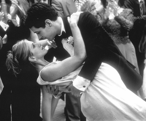 Still of Jennifer Aniston and Paul Rudd in The Object of My Affection (1998)