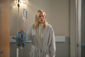 Still of Patricia Arquette in Medium: The Man in the Mirror (2009)