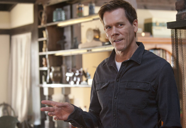 Still of Kevin Bacon in The Following (2013)