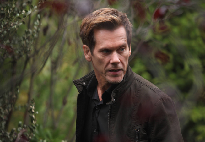 Still of Kevin Bacon in The Following (2013)