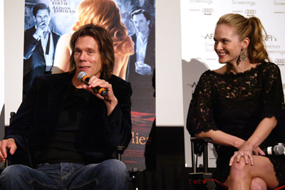 Kevin Bacon and Rachel Blanchard at event of Where the Truth Lies (2005)