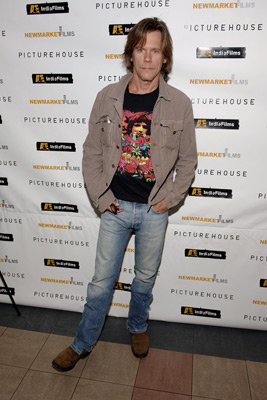 Kevin Bacon at event of Rock School (2005)