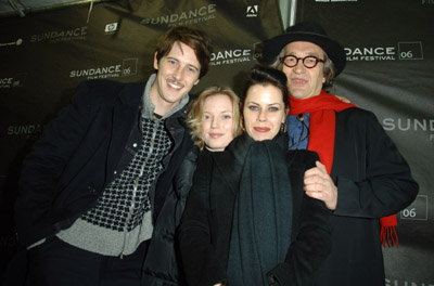 Fairuza Balk, Wim Wenders, Sarah Polley and Gabriel Mann at event of Don't Come Knocking (2005)
