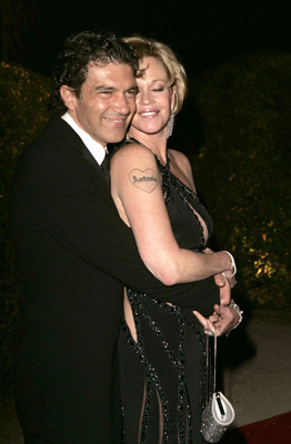 Antonio Banderas and Melanie Griffith at event of Srekas 2 (2004)