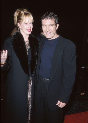 Antonio Banderas and Melanie Griffith at event of Play It to the Bone (1999)