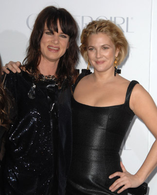 Drew Barrymore and Juliette Lewis at event of Whip It (2009)