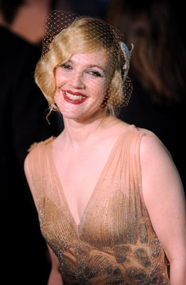 Drew Barrymore at event of Grey Gardens (2009)