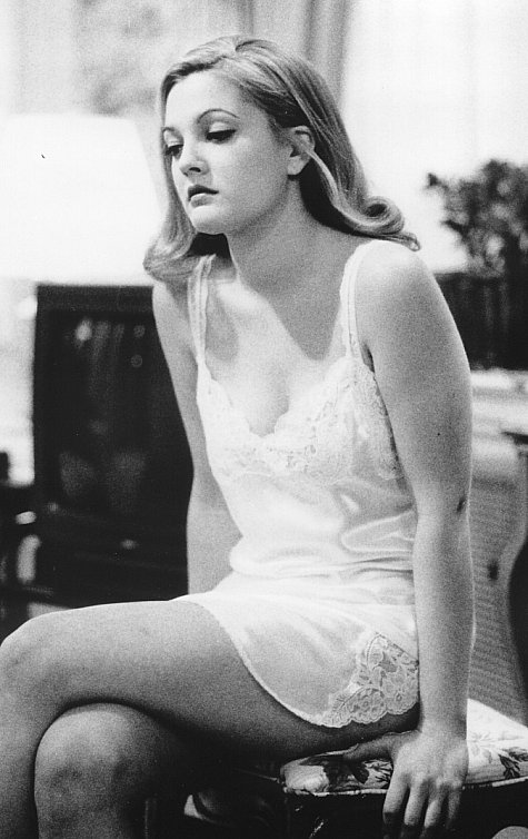 Still of Drew Barrymore in Everyone Says I Love You (1996)