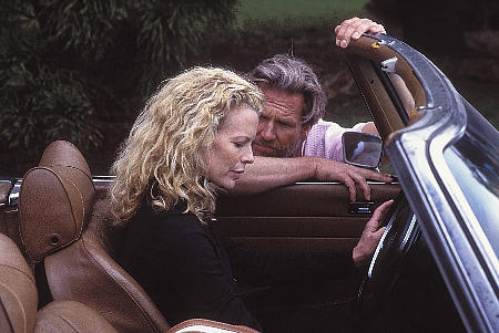 Still of Kim Basinger and Jeff Bridges in The Door in the Floor (2004)