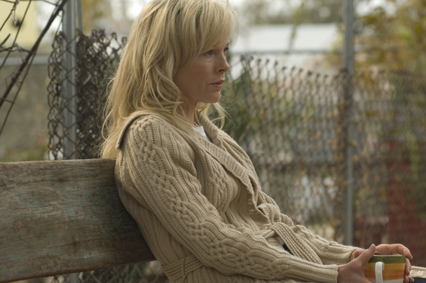 Still of Kim Basinger in The Burning Plain (2008)