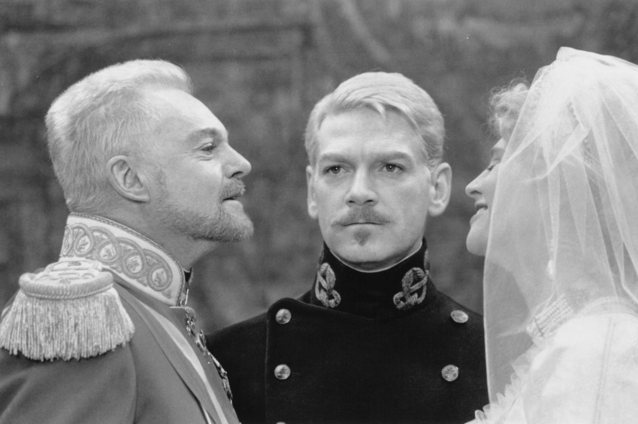 Still of Kenneth Branagh, Julie Christie and Derek Jacobi in Hamlet (1996)