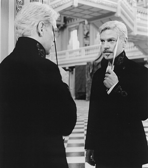 Still of Kenneth Branagh in Hamlet (1996)