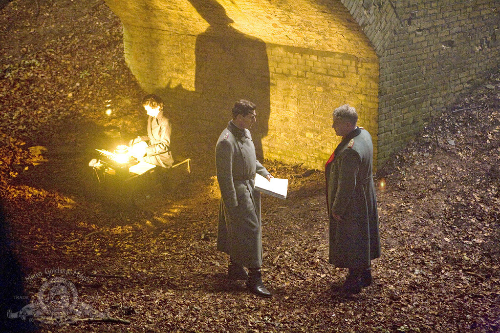 Still of Kenneth Branagh and Tom Cruise in Valkirija (2008)