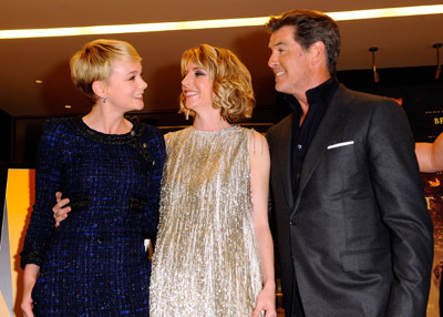 Pierce Brosnan, Shana Feste and Carey Mulligan at event of The Greatest (2009)