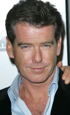 Pierce Brosnan at event of After the Sunset (2004)