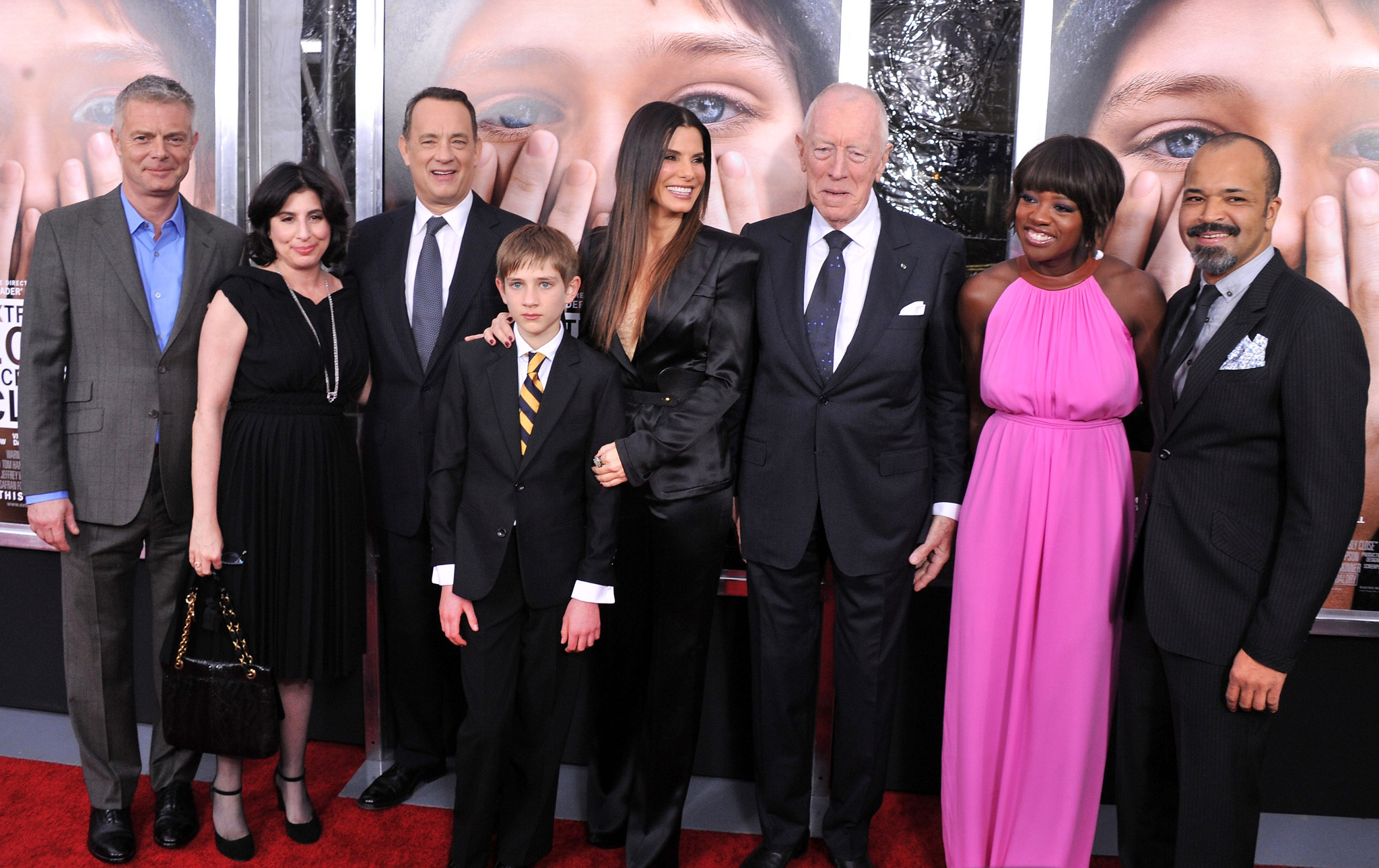 Sandra Bullock, Tom Hanks, Max von Sydow, Stephen Daldry, Viola Davis, Jeffrey Wright, Sue Kroll and Thomas Horn at event of Nepaprastai garsiai ir neitiketinai arti (2011)