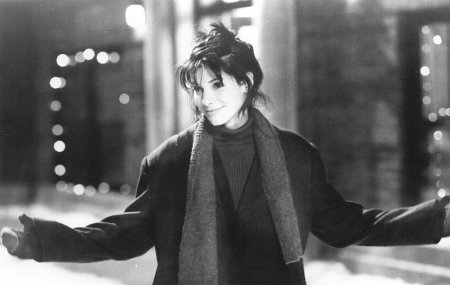 Still of Sandra Bullock in While You Were Sleeping (1995)
