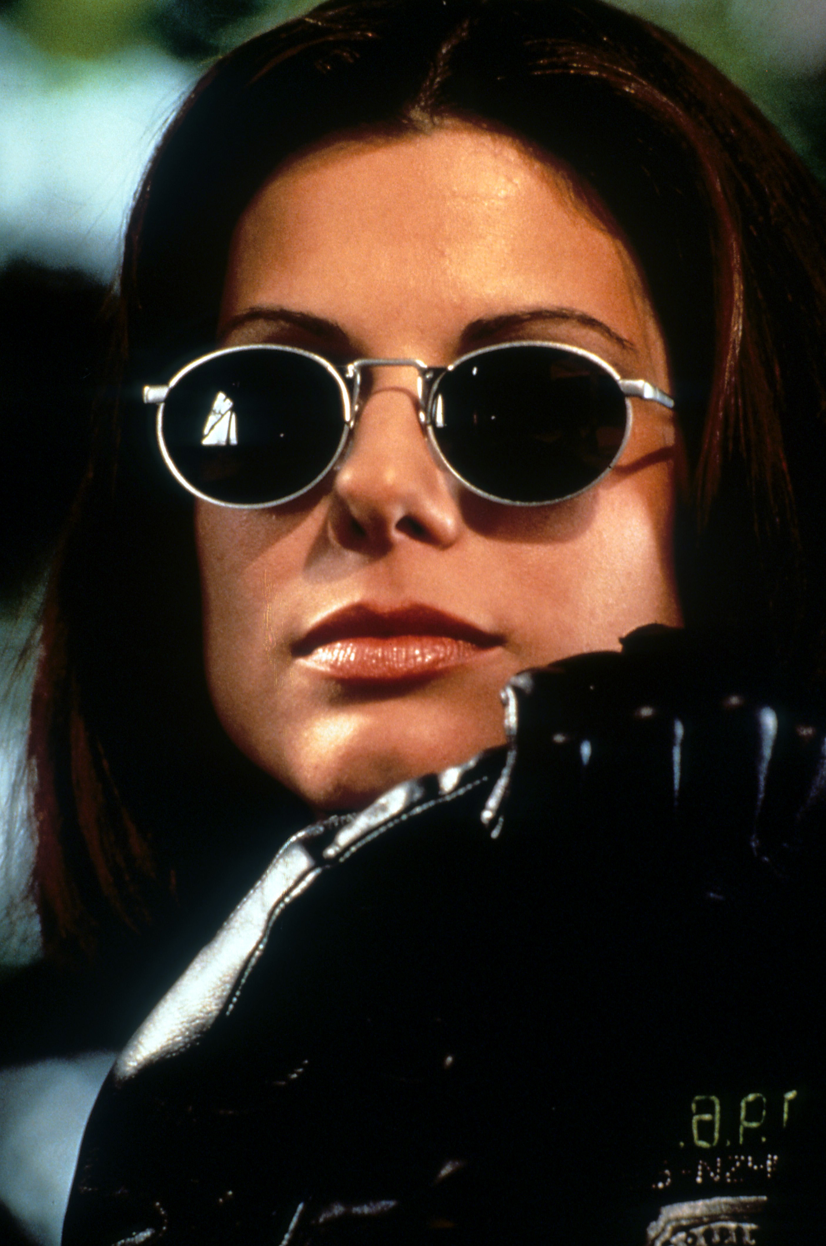 Still of Sandra Bullock in Demolition Man (1993)