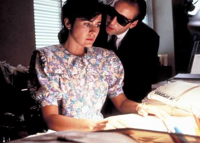 Still of Nicolas Cage and Maria Conchita Alonso in Vampire's Kiss (1988)