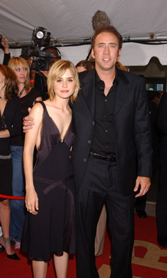 Nicolas Cage and Alison Lohman at event of Matchstick Men (2003)