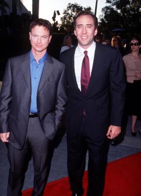 Nicolas Cage and Gary Sinise at event of Snake Eyes (1998)