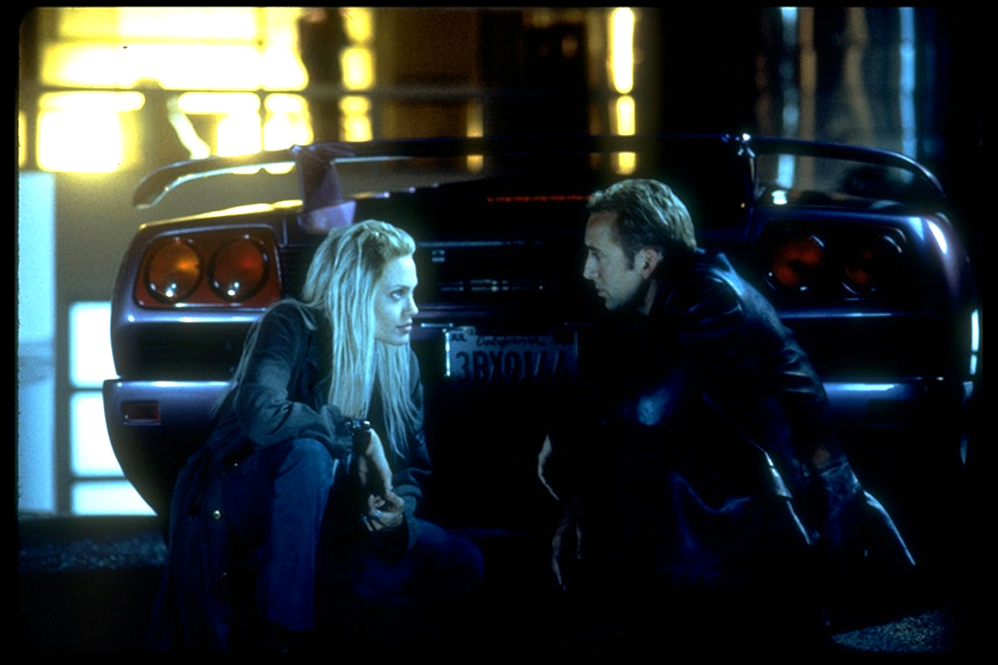 Still of Nicolas Cage and Angelina Jolie in Gone in Sixty Seconds (2000)