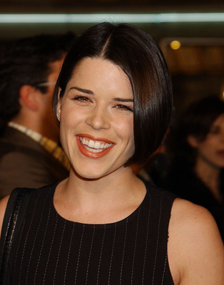 Neve Campbell at event of Mes buvome kariai (2002)