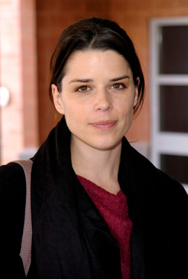 Neve Campbell at event of Heights (2005)