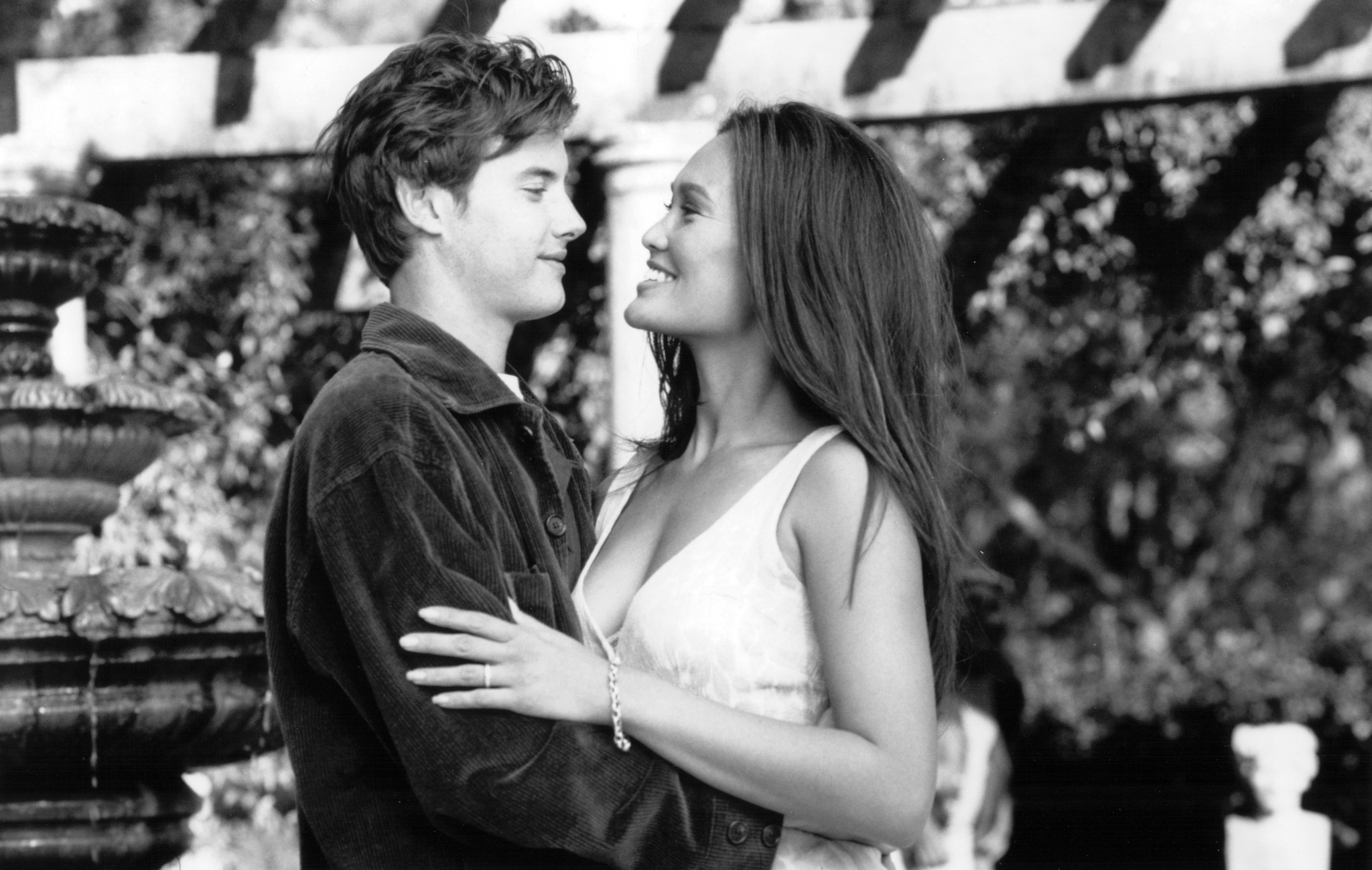 Still of Tia Carrere and Jason London in My Teacher's Wife (1999)