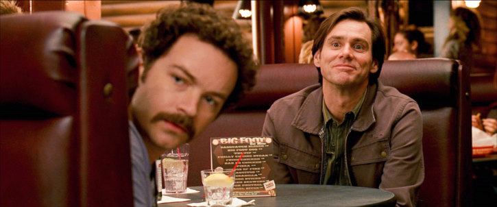 Still of Jim Carrey and Danny Masterson in Yes Man (2008)
