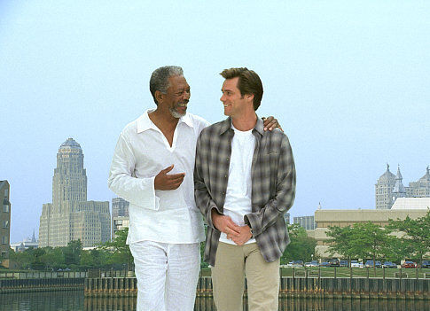 Still of Jim Carrey and Morgan Freeman in Bruce Almighty (2003)