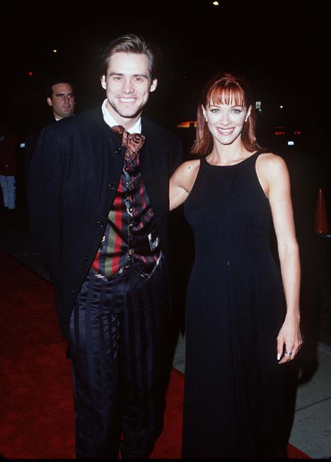 Jim Carrey and Lauren Holly at event of Dumb & Dumber (1994)