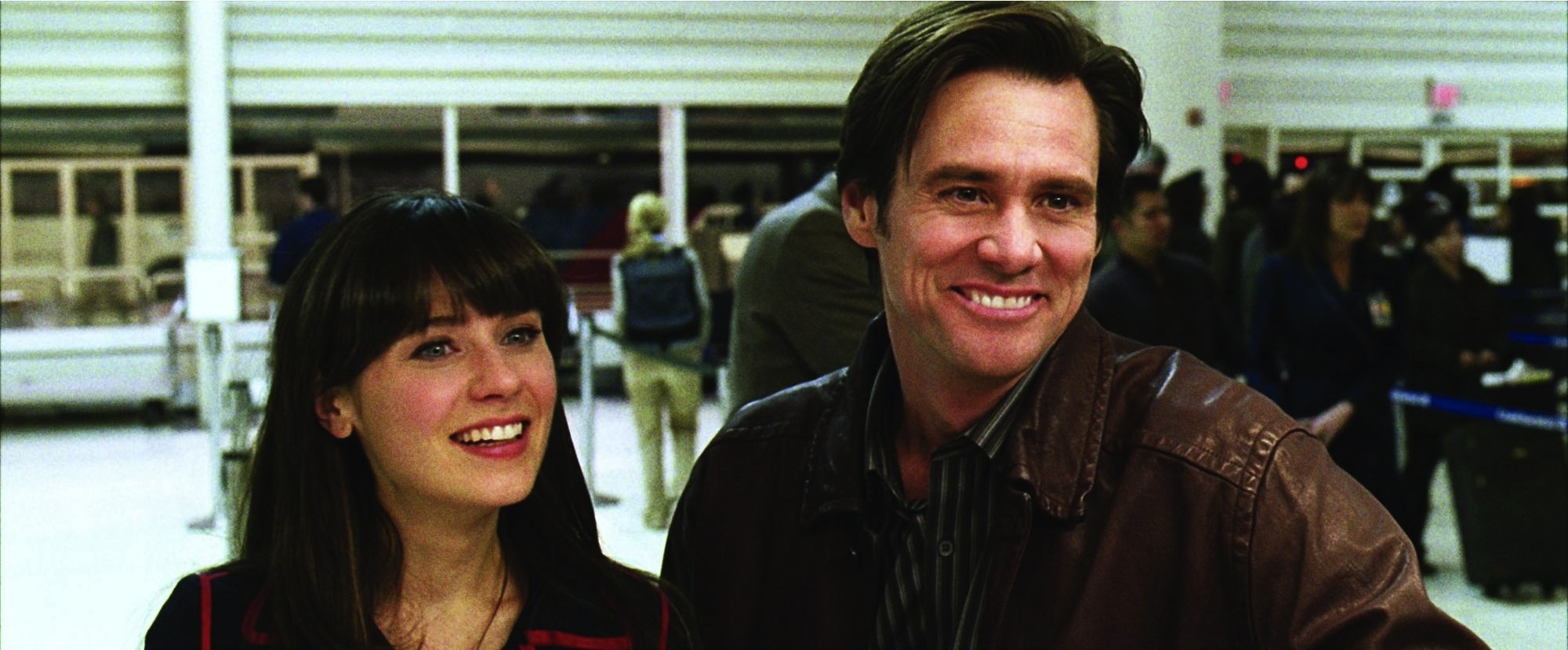 Still of Jim Carrey and Zooey Deschanel in Yes Man (2008)