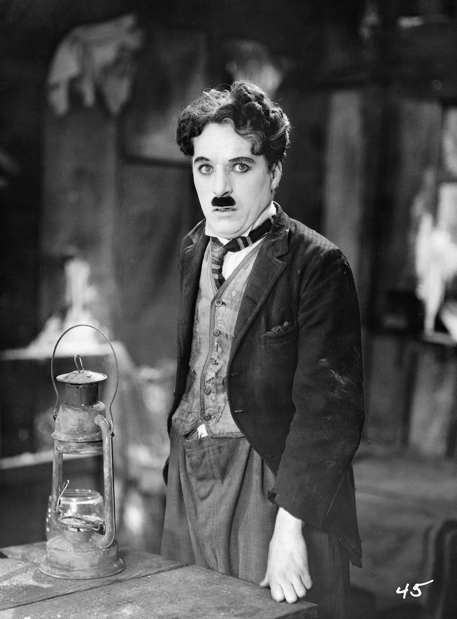 Still of Charles Chaplin in The Gold Rush (1925)