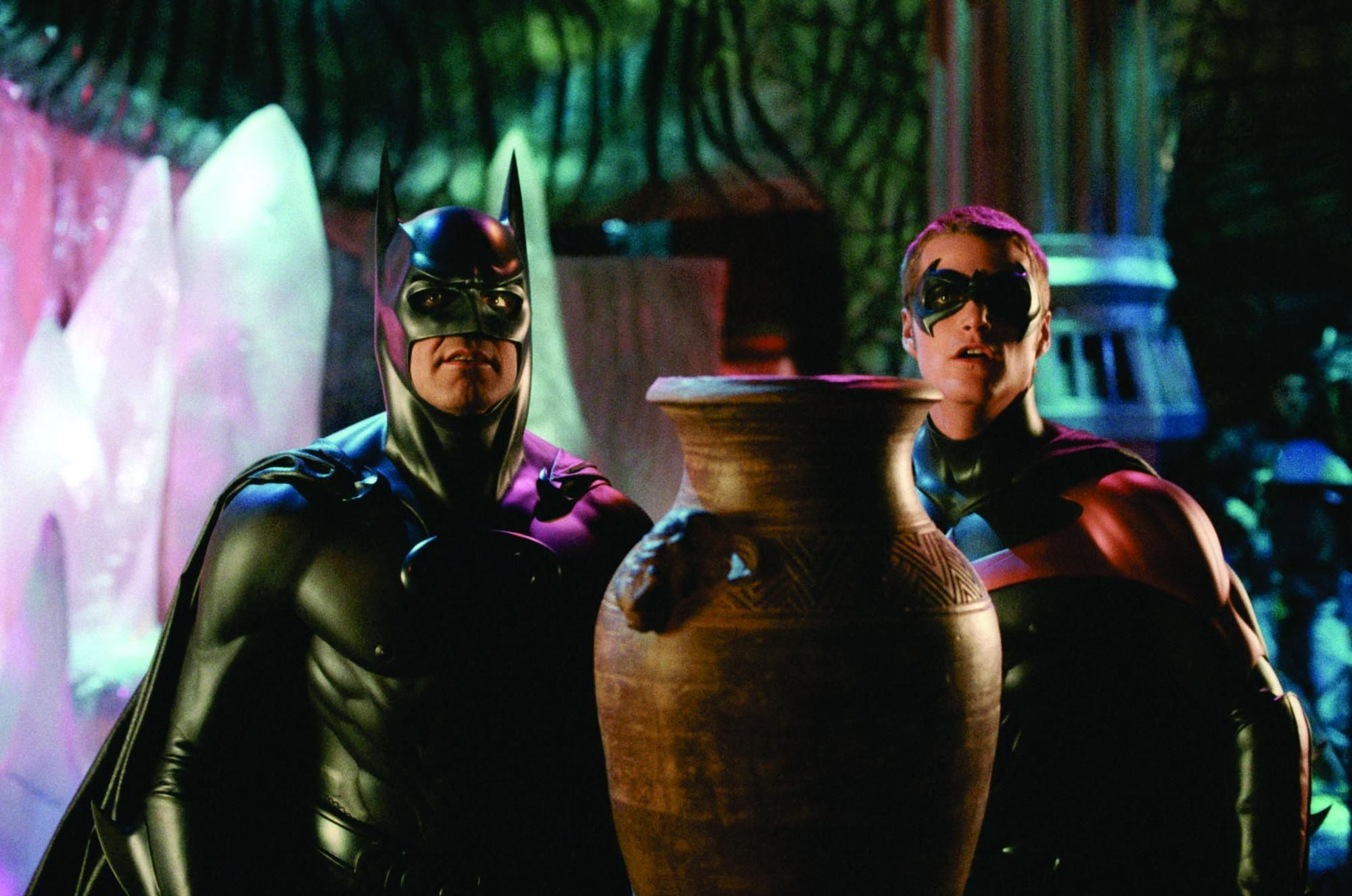 Still of George Clooney and Chris O'Donnell in Batman & Robin (1997)