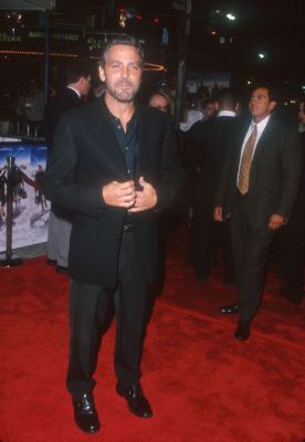 George Clooney at event of Three Kings (1999)