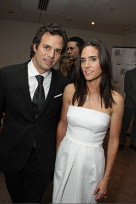 Jennifer Connelly and Mark Ruffalo at event of Reservation Road (2007)