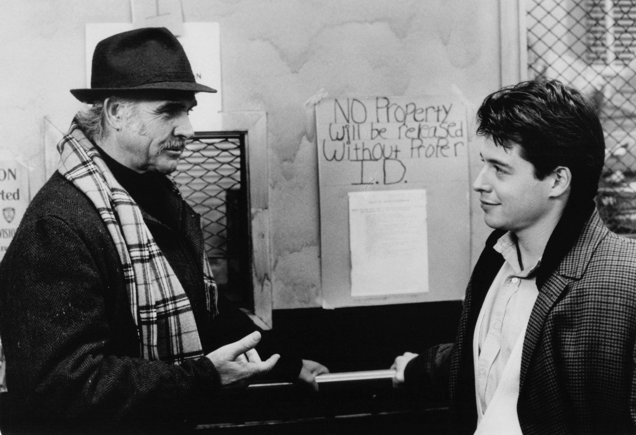Still of Matthew Broderick and Sean Connery in Family Business (1989)