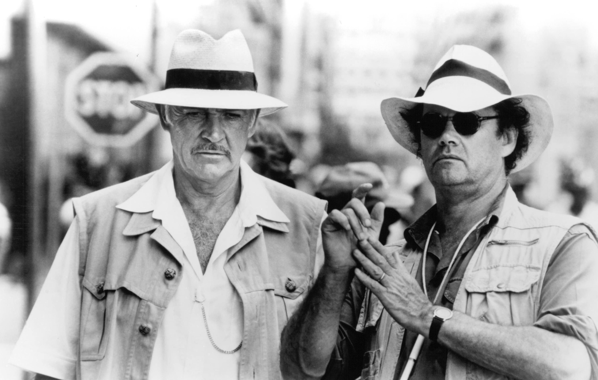 Still of Sean Connery and Bruce Beresford in A Good Man in Africa (1994)