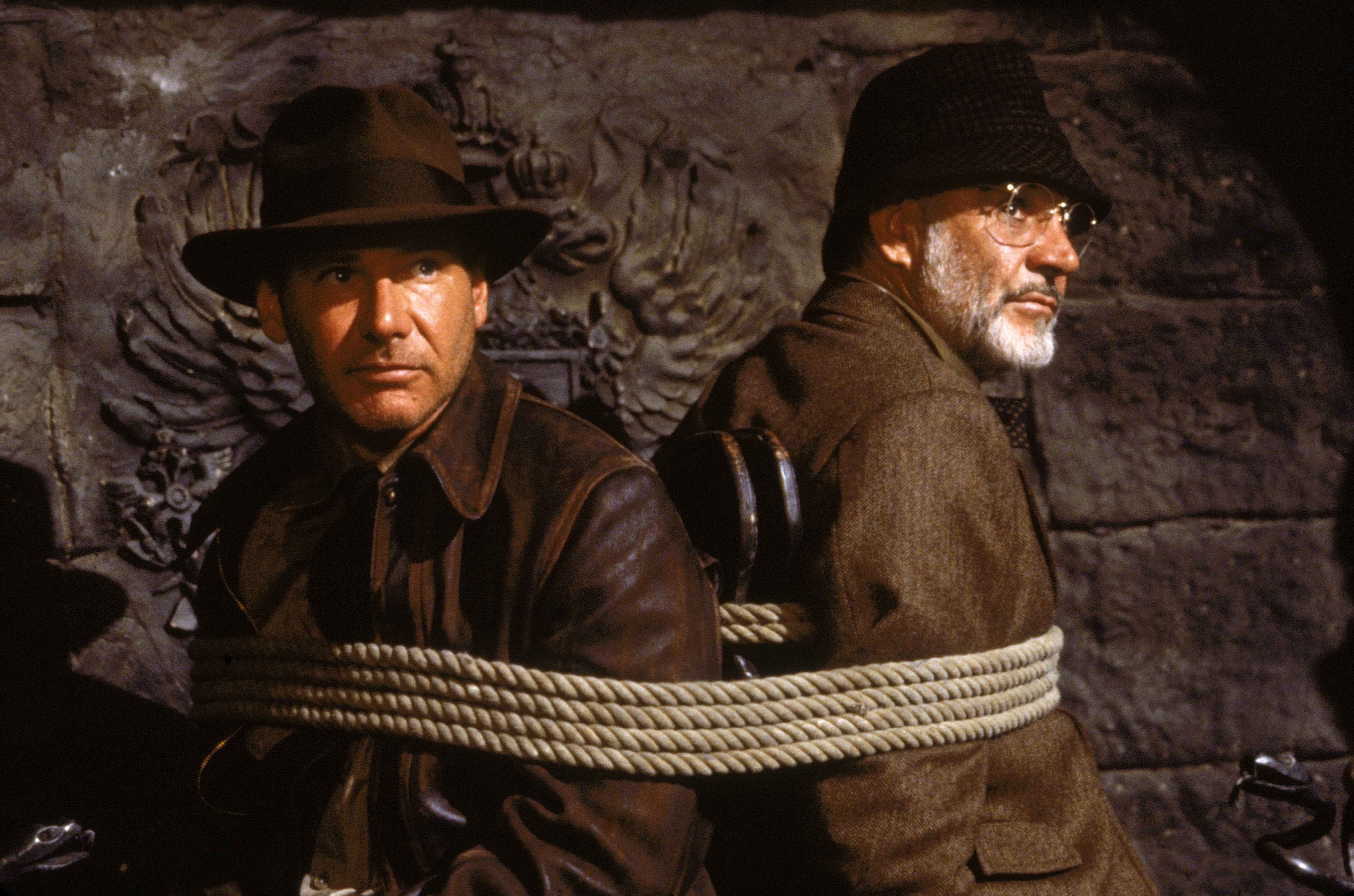 Still of Sean Connery and Harrison Ford in Indiana Dzounsas ir paskutinis kryziaus zygis (1989)