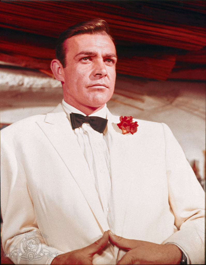 Still of Sean Connery in Auksapirstis (1964)