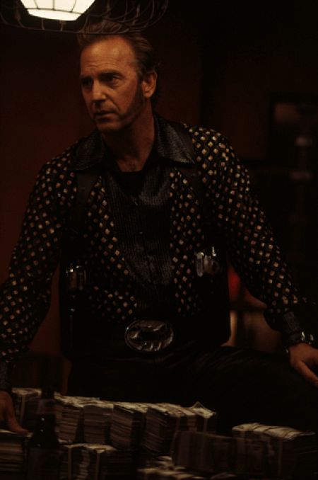 Still of Kevin Costner in 3000 Miles to Graceland (2001)