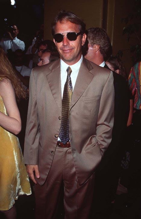Kevin Costner at event of Tin Cup (1996)